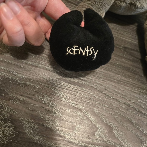 Scentsy Disney Frozen Sven Buddy - Picture 2 of 4